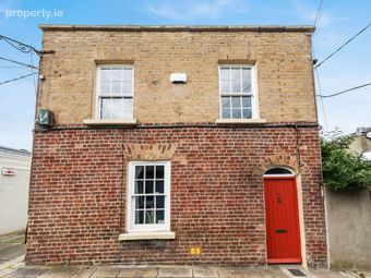 15 Albert Court, Off Grand Canal Street Lower, Dublin 2, Dublin 2 - Image 2