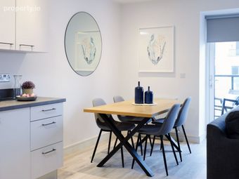 Apartment 14, Block 2, The Green, Barnoaks, Citywest, Co. Dublin - Image 4