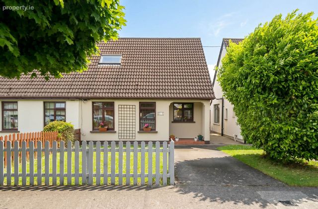 18 Willow Wood View, Hartstown, Dublin 15, Co. Dublin, Hartstown, Dublin 15 - Click to view photos