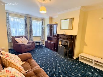 Off Castle Avenue, Clontarf, Dublin 3