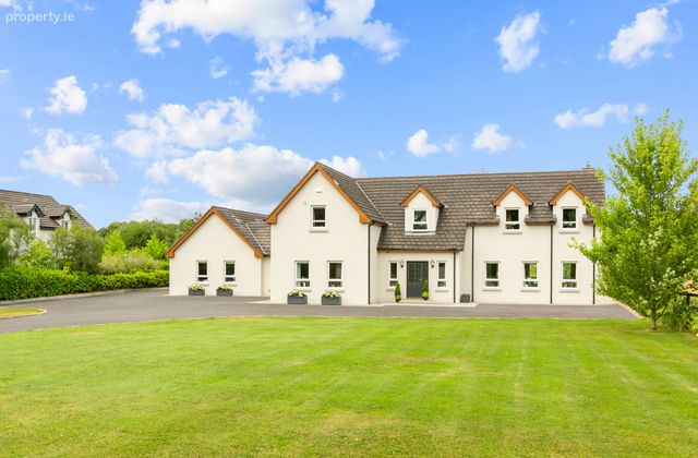 Whitecross, Hortland, Donadea, Co. Kildare, Donadea, Co. Kildare - Click to view photos