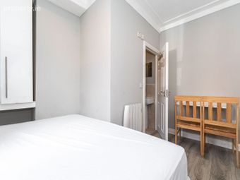 Flat 1, 12 Saint Anthony's Road, Rialto, Dublin 8 - Image 4