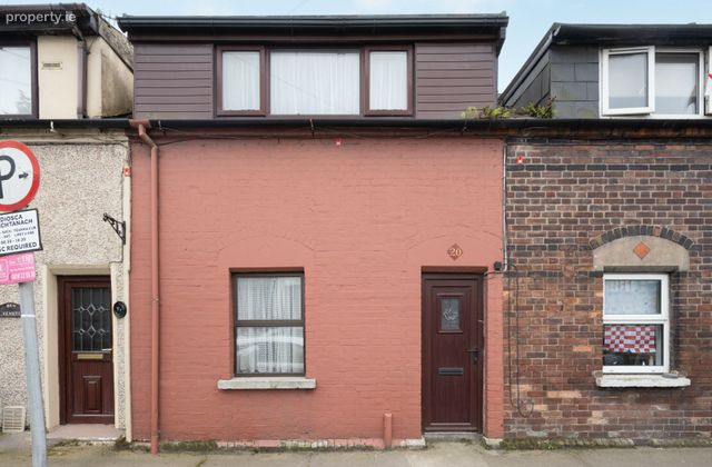 20 Hibernian Buildings, Albert Road, Blackrock, Co. Cork - Click to view photos