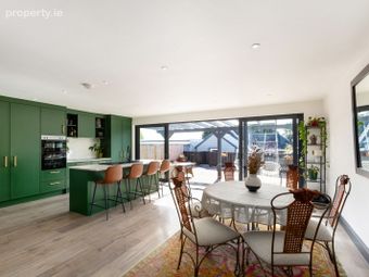 "la Vall&eacute;e", 6b New Road, Kilcoole, Co. Wicklow - Image 3