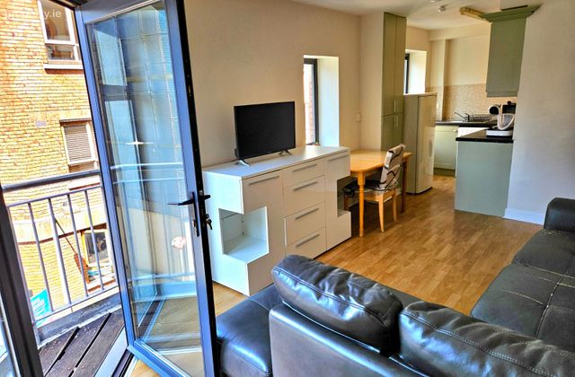 Apartment 8, Anne's Court, Waterford City Centre, Co. Waterford - Click to view photos