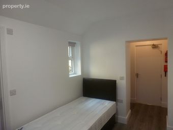 Apartment 2, 4 Charlemont Terrace, Wellington Road, St. Lukes, Co. Cork - Image 2