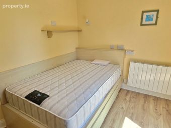 147 Glas&aacute;n, Ballybane, Merlin, Co. Galway - Image 5
