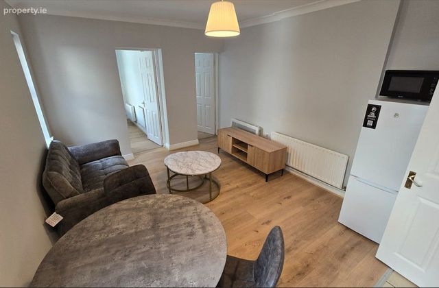 1 Bed Apt, 61 Whitworth Road, Phibsborough, Dublin 7 - Click to view photos