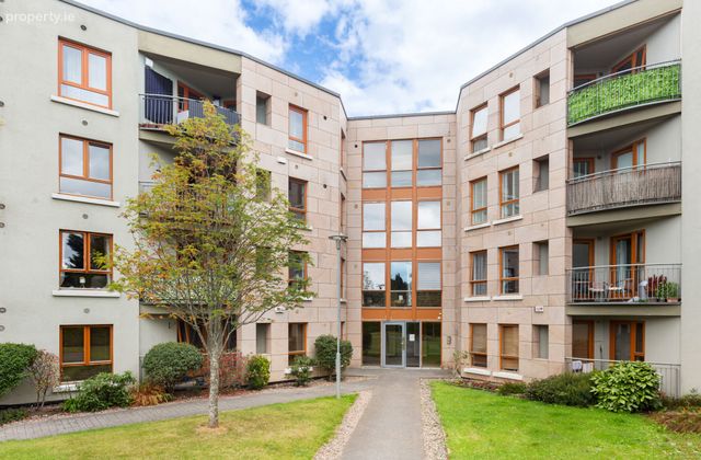 105 An Crannog, Granitefield Manor, Dun Laoghaire, Co Dublin, Dun Laoghaire, Co. Dublin - Click to view photos