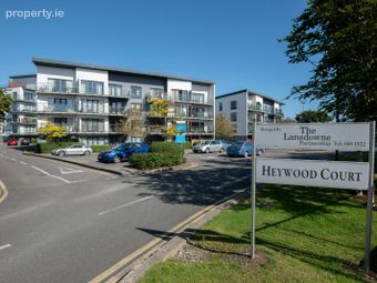 Heywood Court, Dublin 9 - Image 4