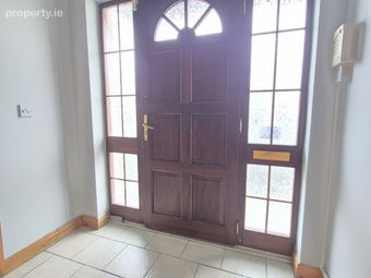 3 Lake View, Glenamaddy, Co. Galway - Image 3