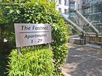 15 The Fastnet, Lancaster Gate, Western Road, Co. Cork - Image 2