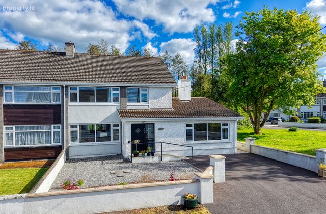 19 Ardnacassa, Dublin Road, Longford, Longford Town, Co. Longford - Click to view photos