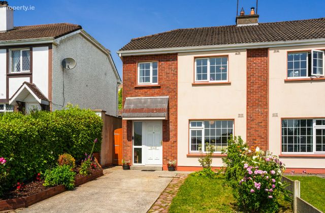 41 Glenfort, Pound Road, Castlebar, Co. Mayo - Click to view photos