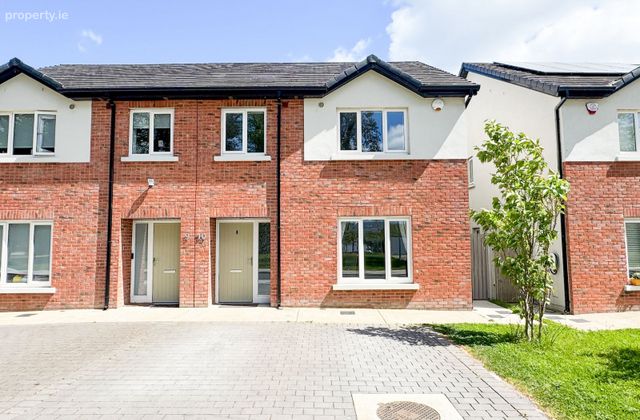 10 Clermont Grove, Rathnew, Co. Wicklow - Click to view photos