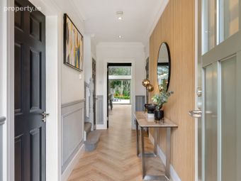 23 Brighton Place, Foxrock, Dublin 18 - Image 2