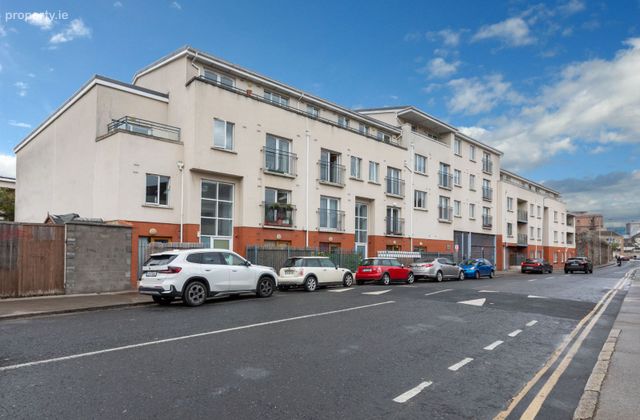 Apartment 39 The Malthouse, Dublin 8 - Click to view photos