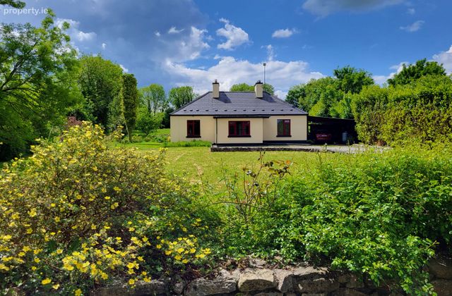 Ballyshrule, Portumna, Co. Galway, Power's Cross, Co. Galway - Click to view photos