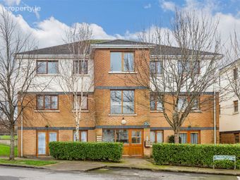 Deerpark Place, Kiltipper, Dublin 24