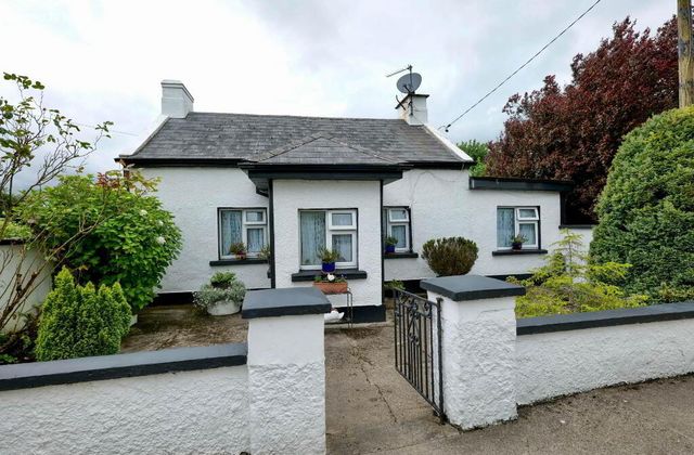 Ballinard, Herbertstown, Co. Limerick, Herbertstown, Co. Limerick - Click to view photos