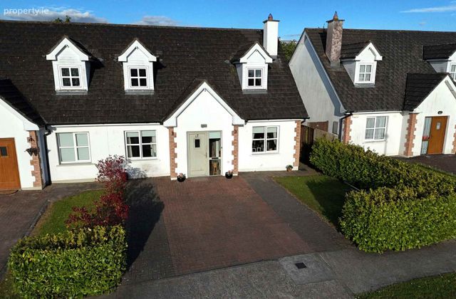12 The Glebe, Rathdowney, Co. Laois - Click to view photos