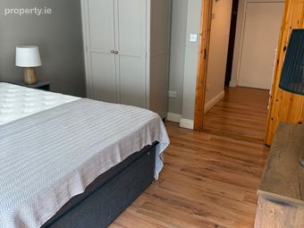 Main Street, Carrick-in-suir, Co. Tipperary, Carrickbeg, Co. Tipperary - Image 4