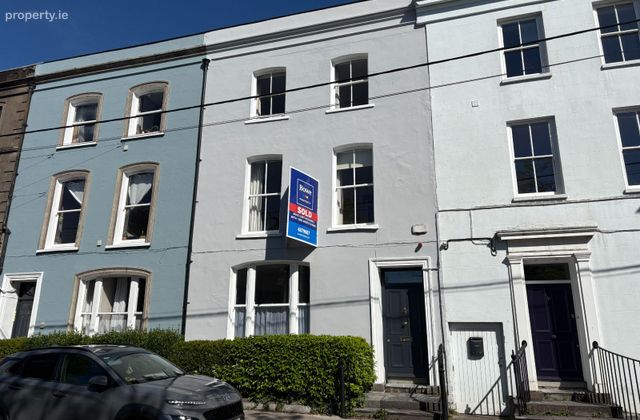 Apartment 3, 10 North Mall, Sunday\'s Well, Co. Cork - Click to view photos
