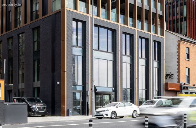 Unit 1 Dublin Landings, North Wall Quay, Dublin 1 - Click to view photos