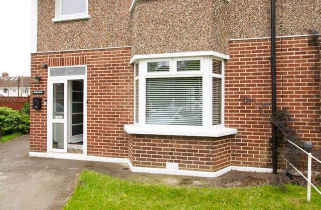 10 Saint Mary's Crescent, Dublin 12, Walkinstown, Dublin 12 - Click to view photos