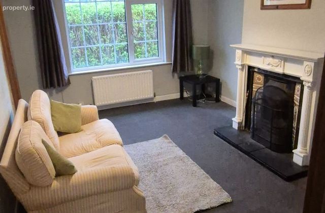 20 Glenamuck Cottages, Dublin 18, Carrickmines, Dublin 18 - Click to view photos