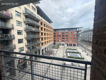 Beresford House, Custom House Square, Mayor Street Lower, Dublin 1, D01, Dublin 1