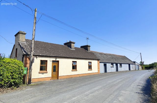 Coolmeen, Labasheeda, Co. Clare - Click to view photos