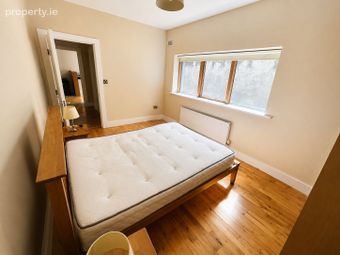 Apartment 6, Eglington House, Link Road, Portarlington, Co. Laois - Image 5