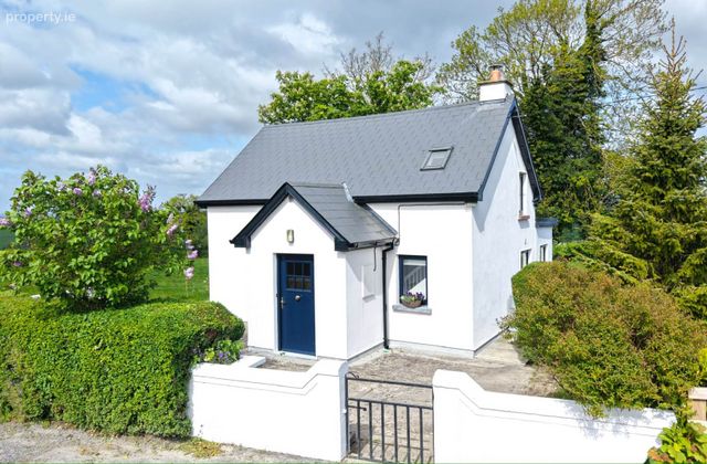 Rathkenny, Fethard, Co. Tipperary, Fethard, Co. Tipperary - Click to view photos