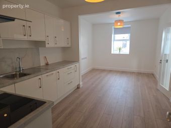 2 Saint Mary's Place, Ballyhooly Road, Dillons Cross, Co. Cork - Image 5
