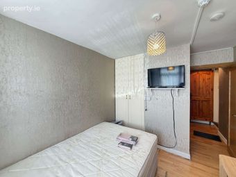 Palmerstown Drive, Palmerstown, Dublin 20 (room To Rent - Room B), Chapelizod, Dublin 20 - Image 3