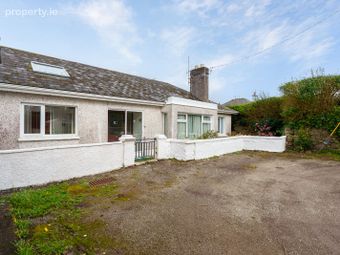 10 Huggardsland, Glasheen Road, Glasheen, Co. Cork - Image 2