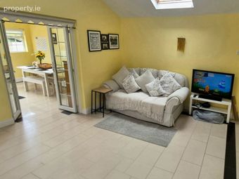 4 Ayrfield Road, Dublin13, Ayrfield, Dublin 13 - Image 5