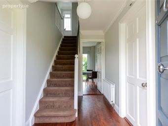 8 Rockbarton Green, Salthill, Galway City, Salthill, Co. Galway - Image 2