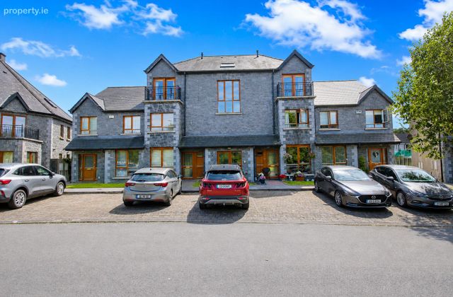 6 The Oaks, Lakepoint Park, Mullingar, Co. Westmeath - Click to view photos