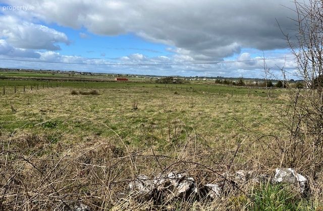 Laraghmore Ballyglunin Corofin, Tuam, Co. Galway - Click to view photos
