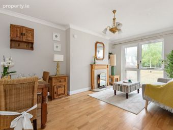 Apartment 11, Monkstown Square, Monkstown Avenue, Monkstown, Co. Dublin - Image 3