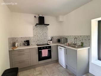 Owenaboy House, Gogginshill, Halfway, Co. Cork - Image 3