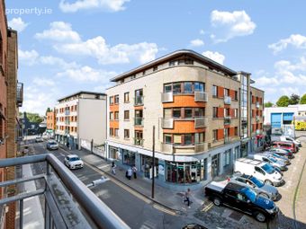Apartment 120, Block E, Blackhall Square, Smithfield, Dublin 7 - Image 4