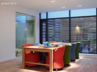 5 Schoolhouse Lane, Dublin 2 - Image 3