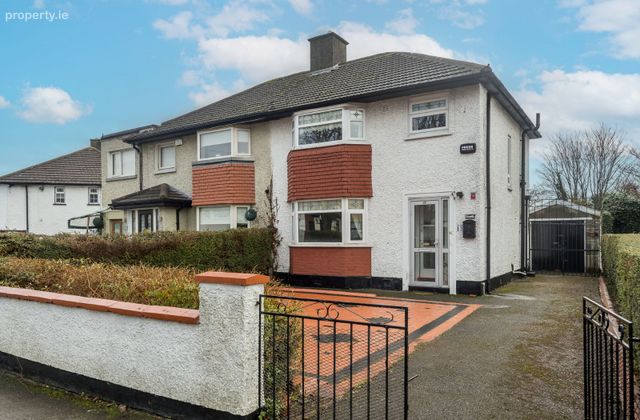 15 Shanliss Avenue, Santry, Dublin 9 - Click to view photos