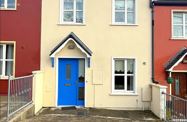 9 Radharc An Bhaile, Bandon, Bandon, Co. Cork - Click to view photos
