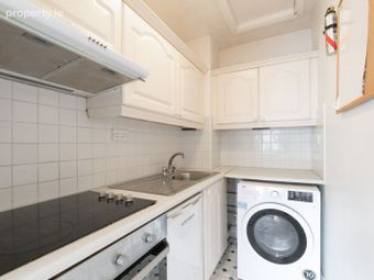 Bachelors Walk Apartments, Dublin 1 - Image 5
