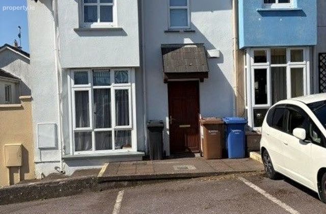 56 Pope's Hill, Pope's Road, Blackpool, Co. Cork - Click to view photos