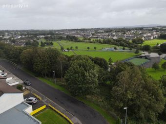 15 Knockthomas Drive, Castlebar, Castlebar, Co. Mayo - Image 3